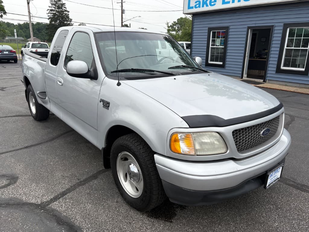 Photo 2 of 2000 Ford F-150 XLT