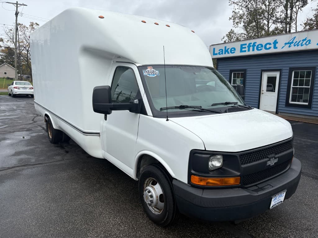 Photo 3 of 2016 Chevrolet Express 3500