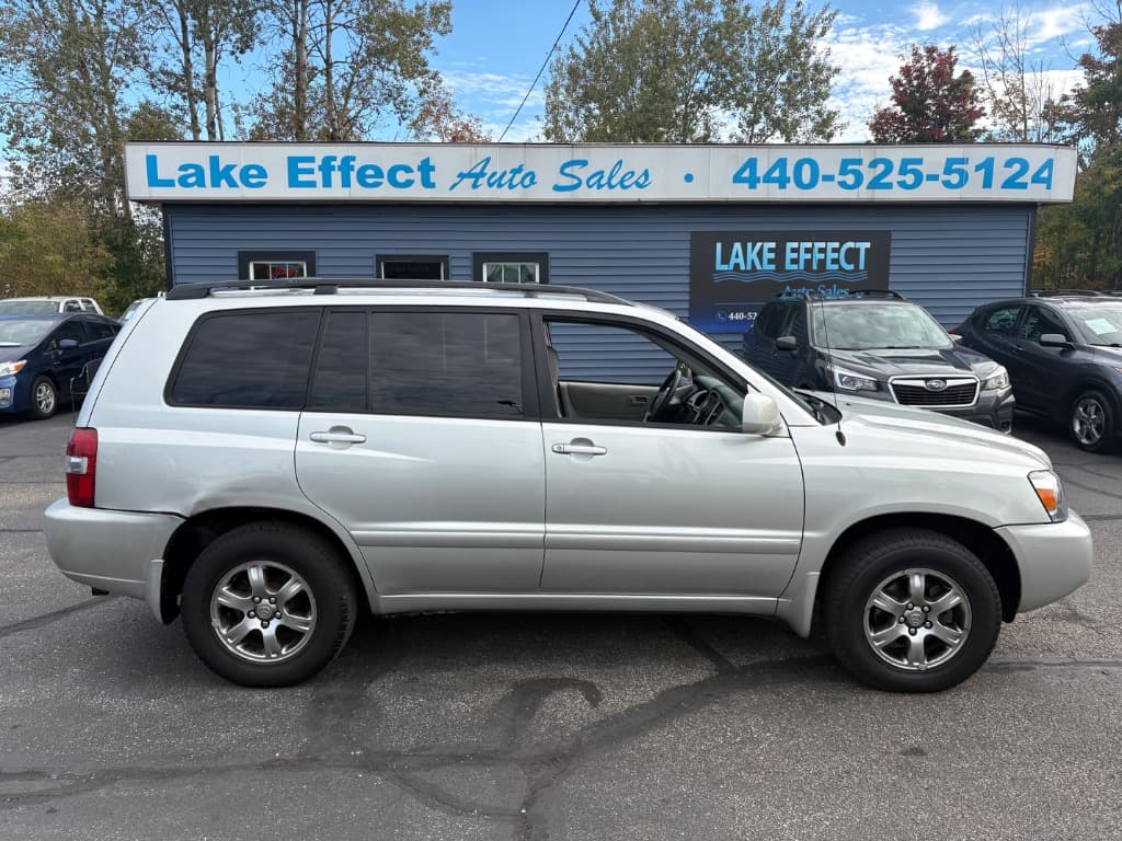 Photo 1 of 2005 Toyota Highlander Base