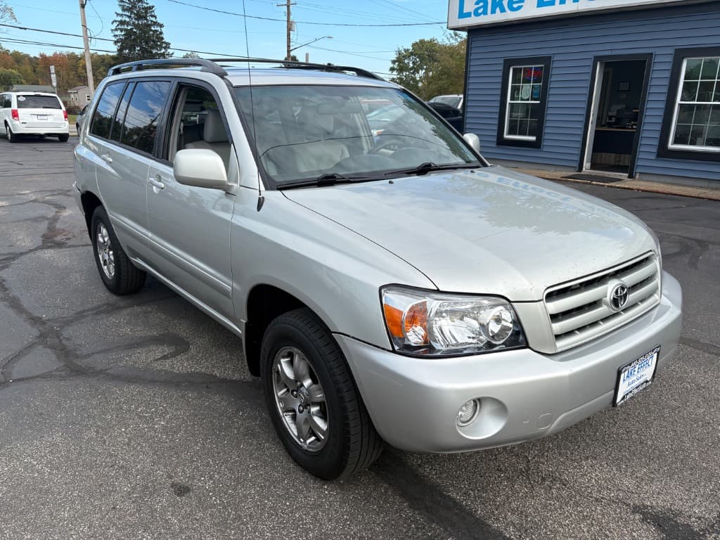 Photo 2 of 2005 Toyota Highlander Base