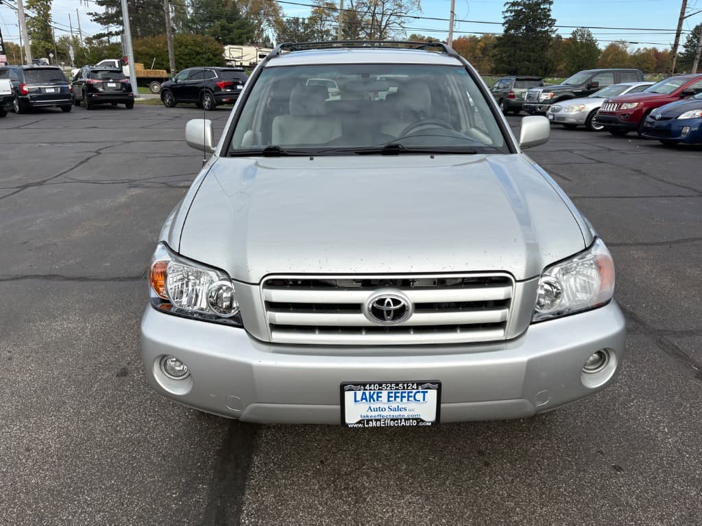 Photo 3 of 2005 Toyota Highlander Base